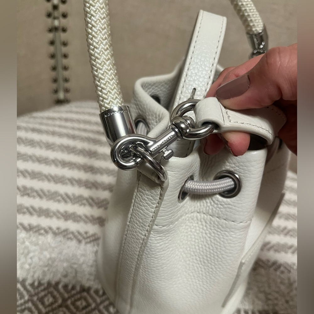 Marc Jacobs the bucket bag Small white silver - Picture 13 of 14